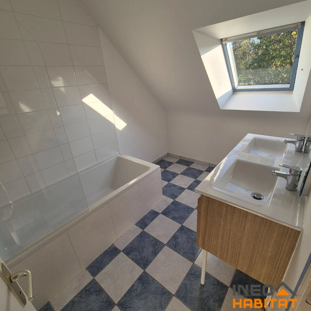 Maison à louer, 137m², Bruz