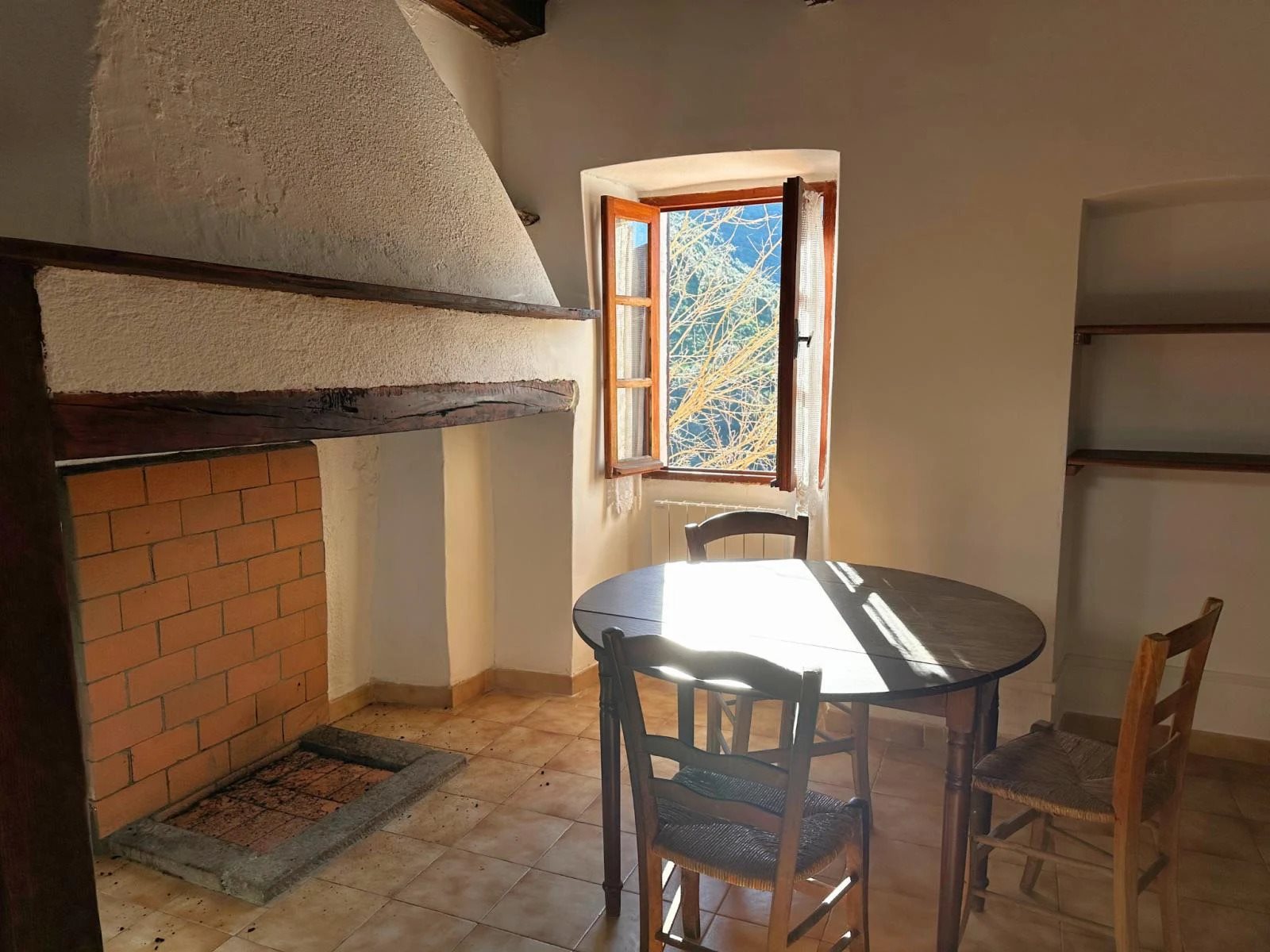 Maison à louer, 56m², Novella