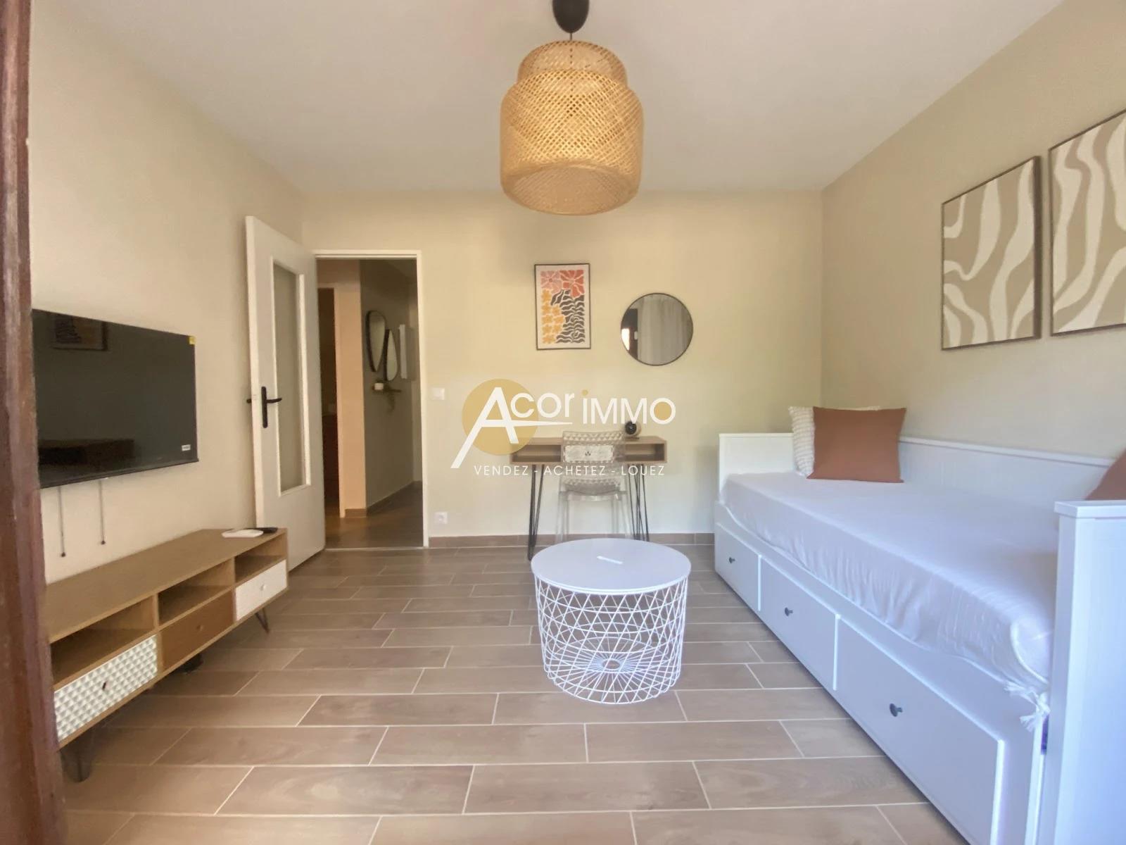 Appartement à louer, 30m², Toulon