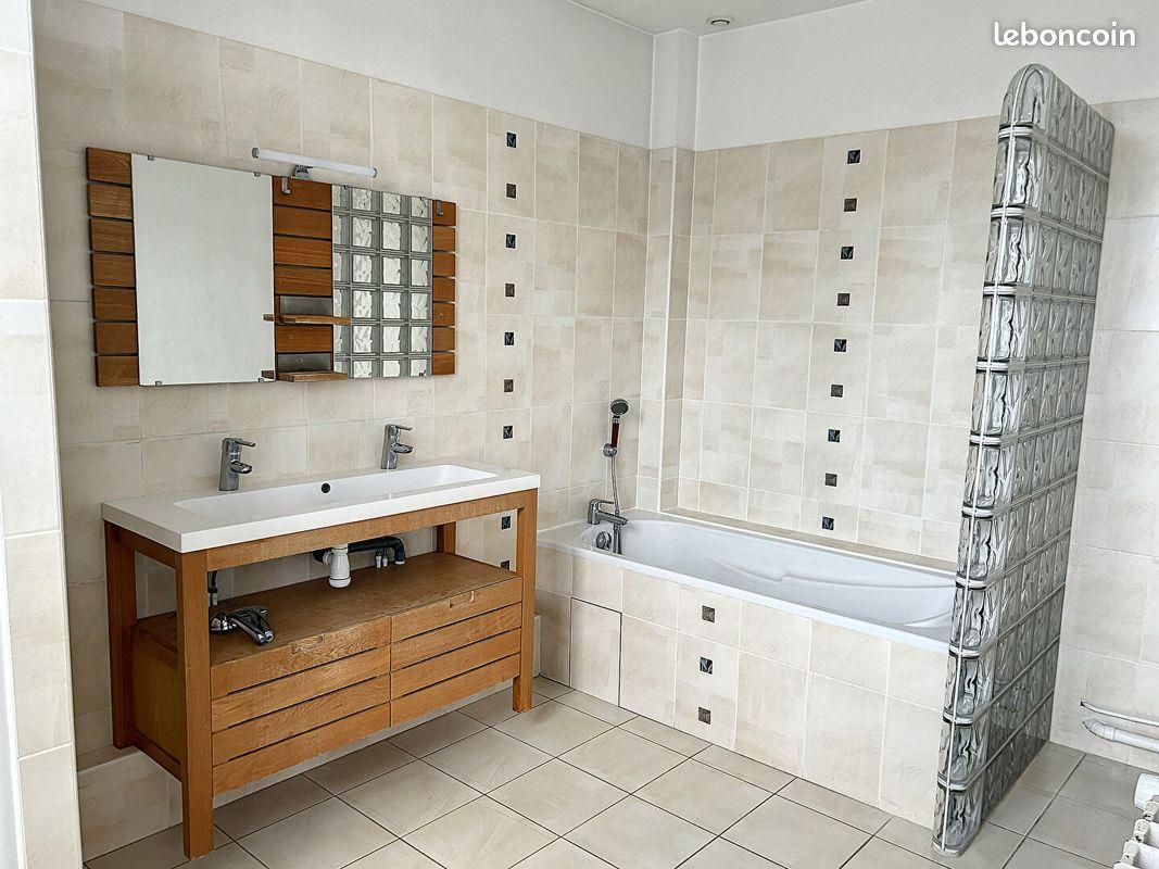 Appartement à louer, 90m², Reims