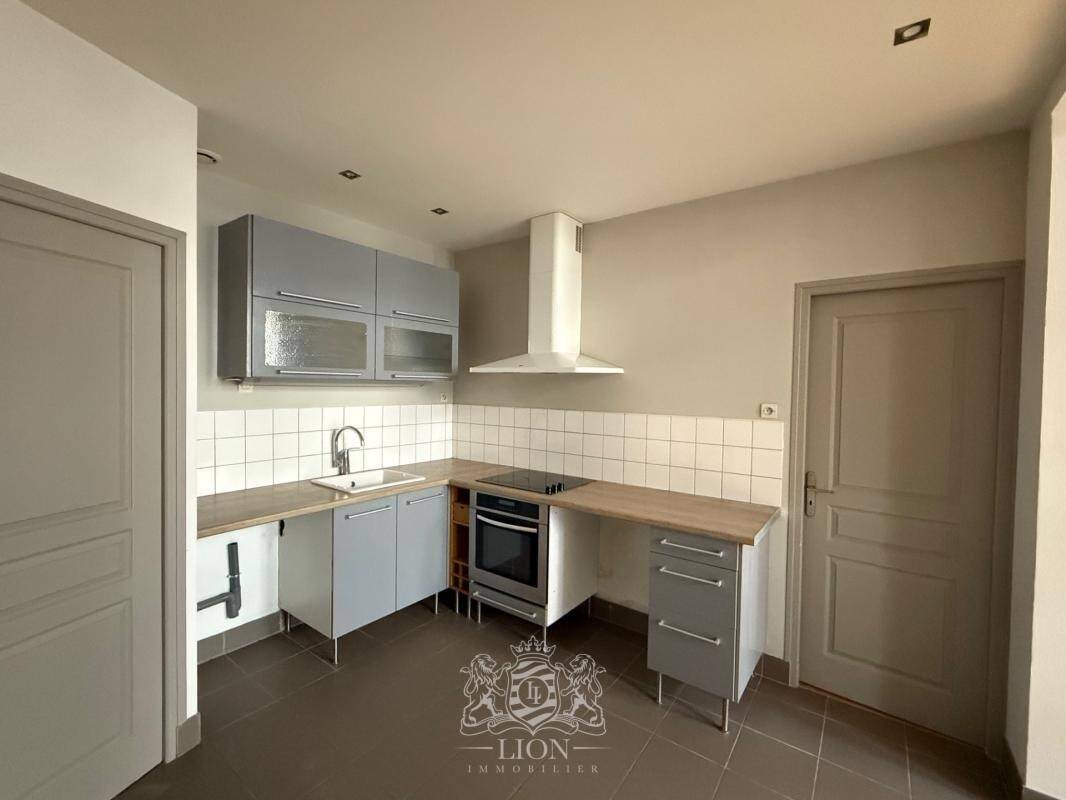 Appartement à louer, 73m², Lille