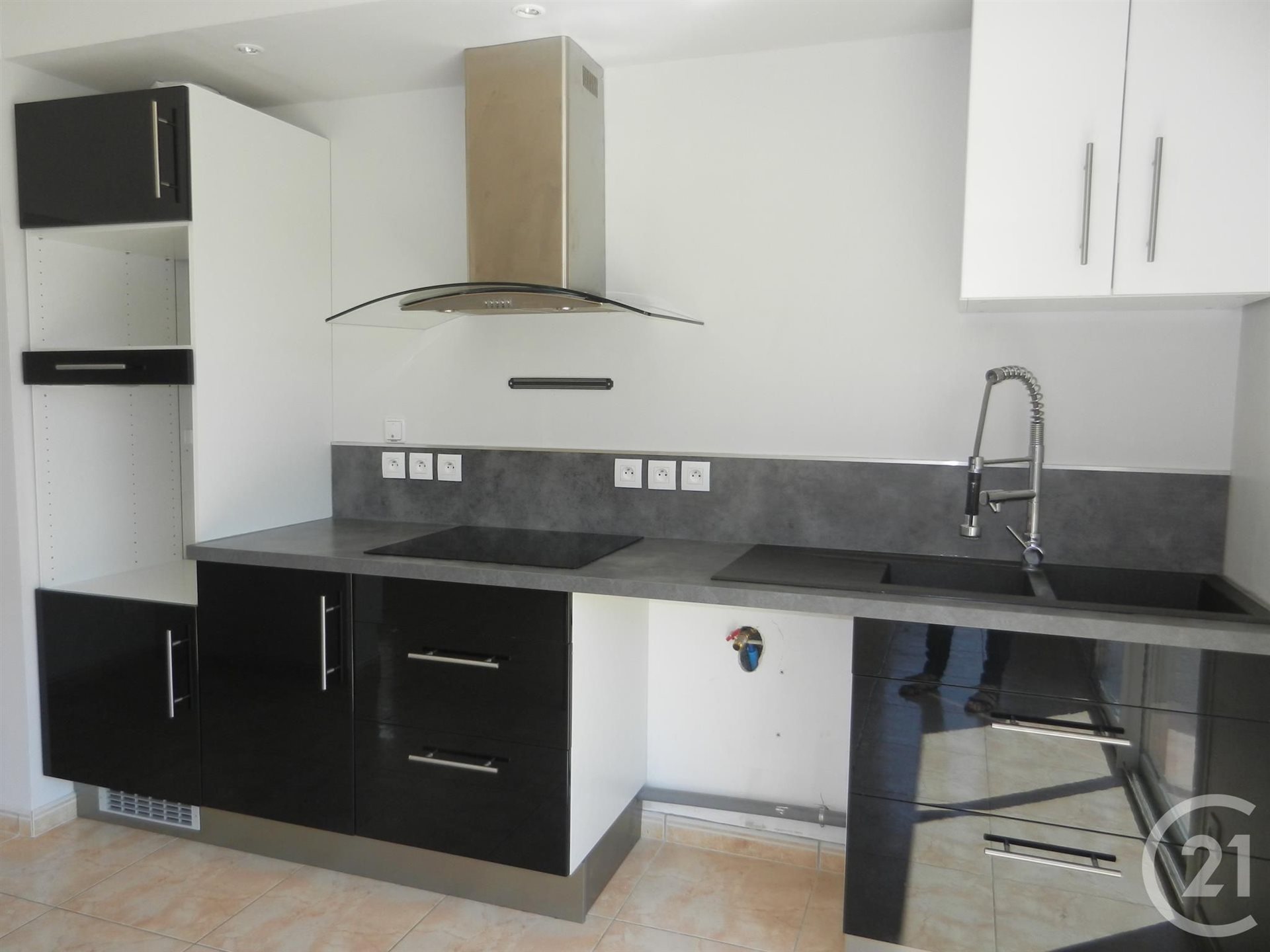 Maison à louer, 78m², Moussoulens