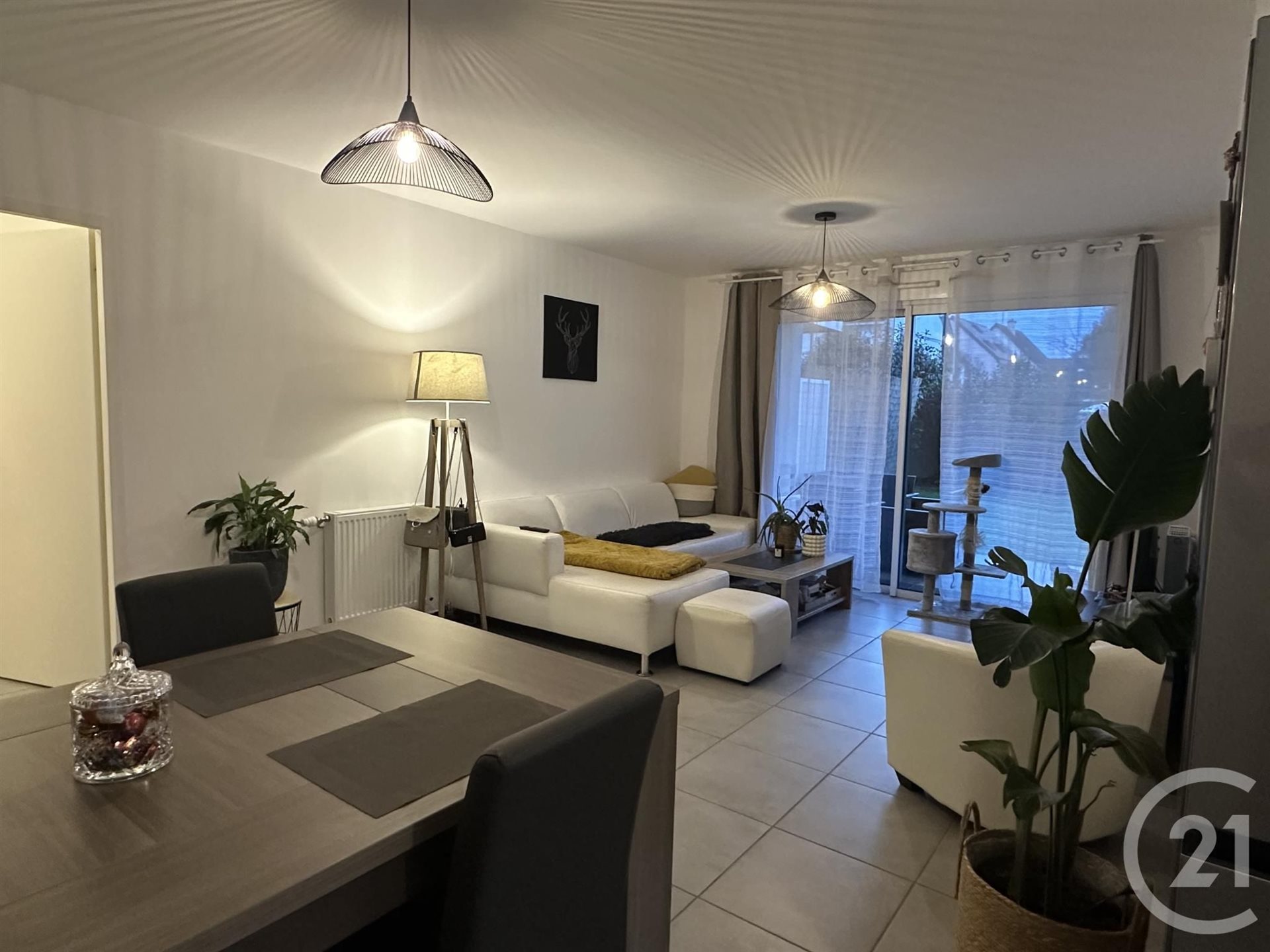 Appartement à louer, 61m², Noyal-sur-Vilaine