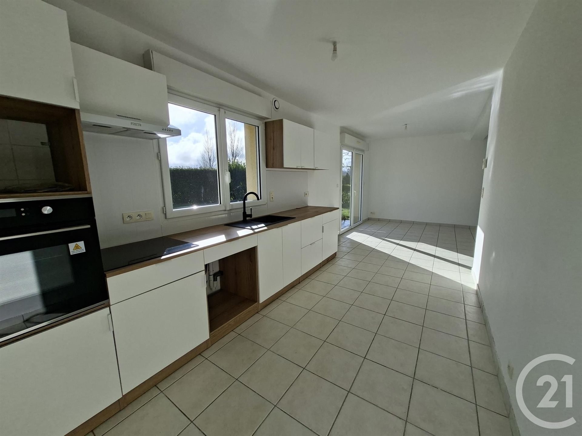Maison à louer, 95m², Balazé