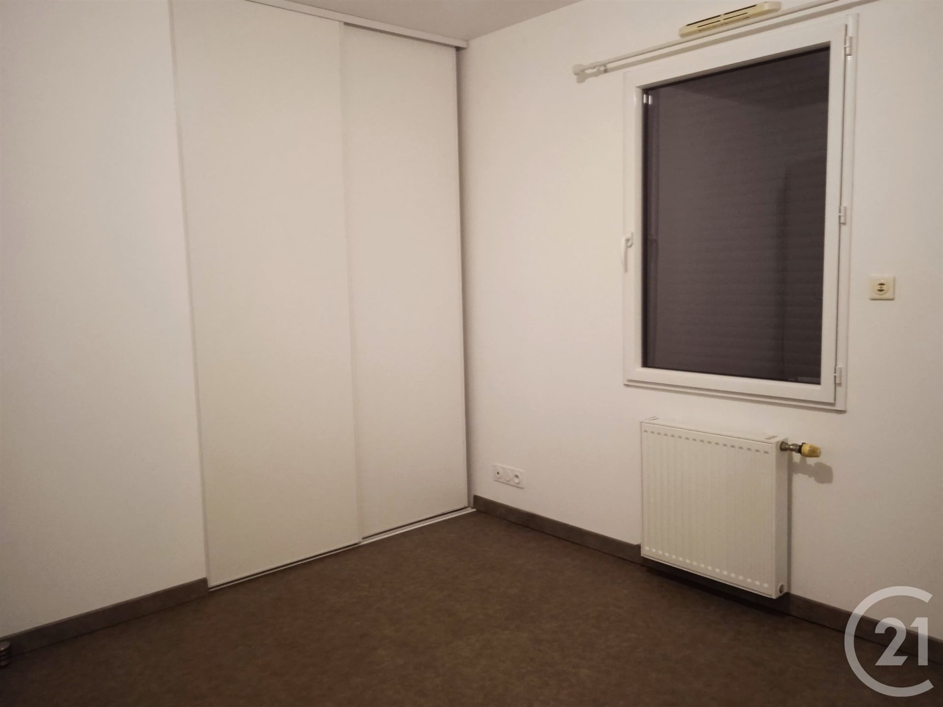 Maison à louer, 73m², Domalain