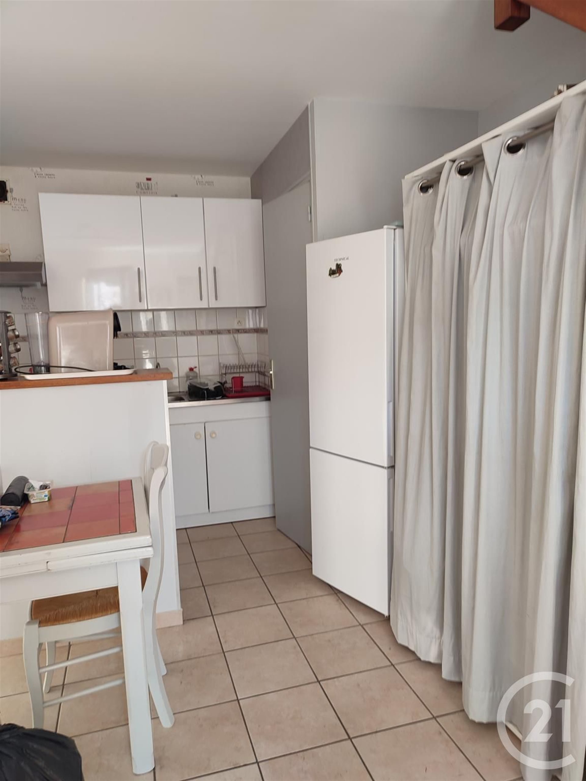 Appartement à louer, 30m², Etrelles