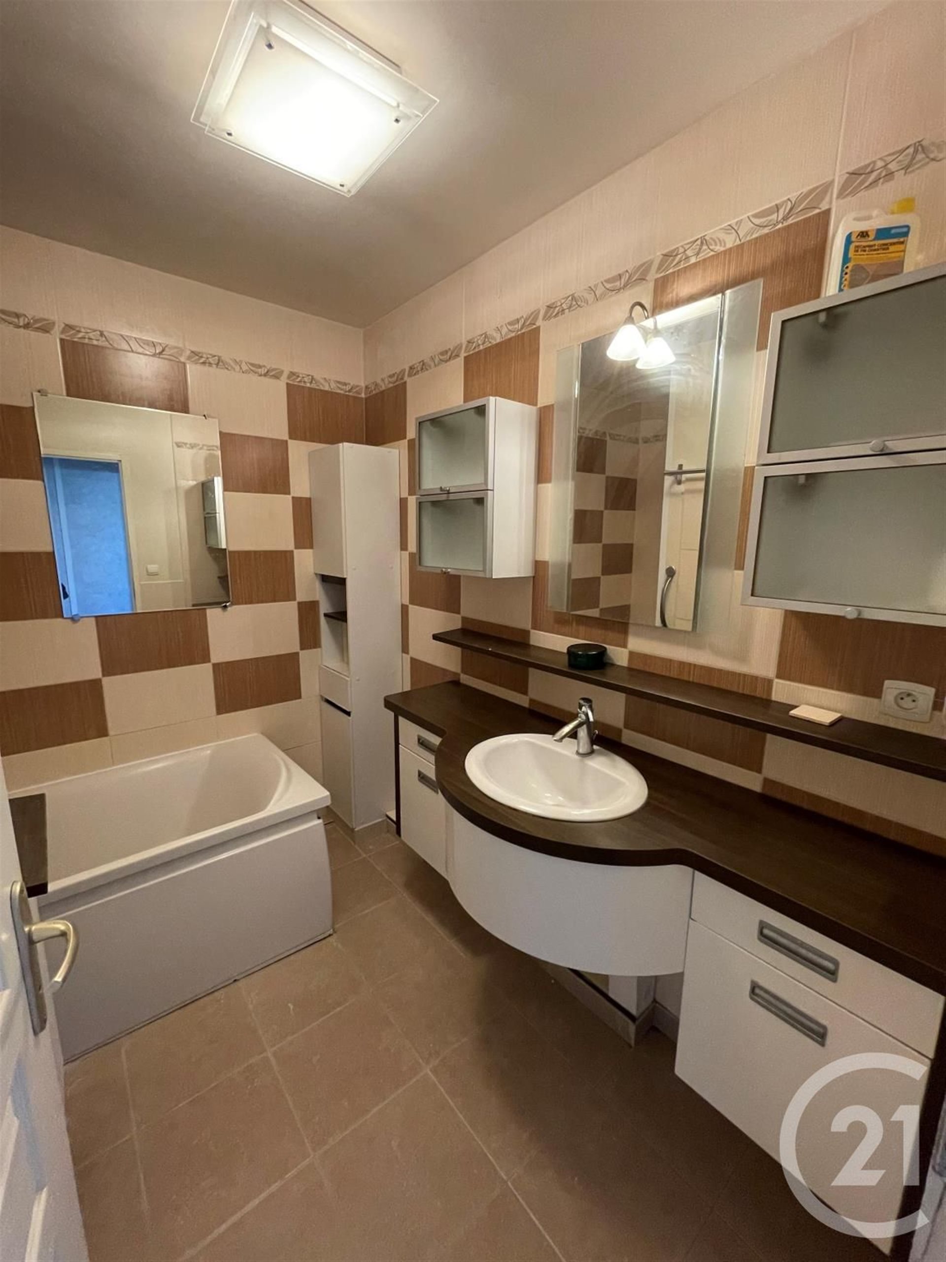 Maison à louer, 114m², Orléans