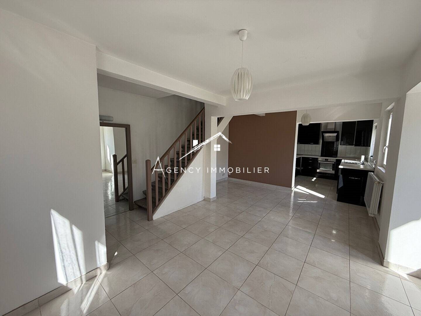 Maison à louer, 72m², Villemomble