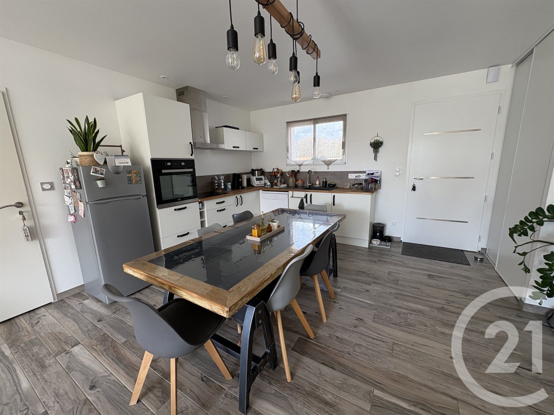 Maison à louer, 72m², Froidfond