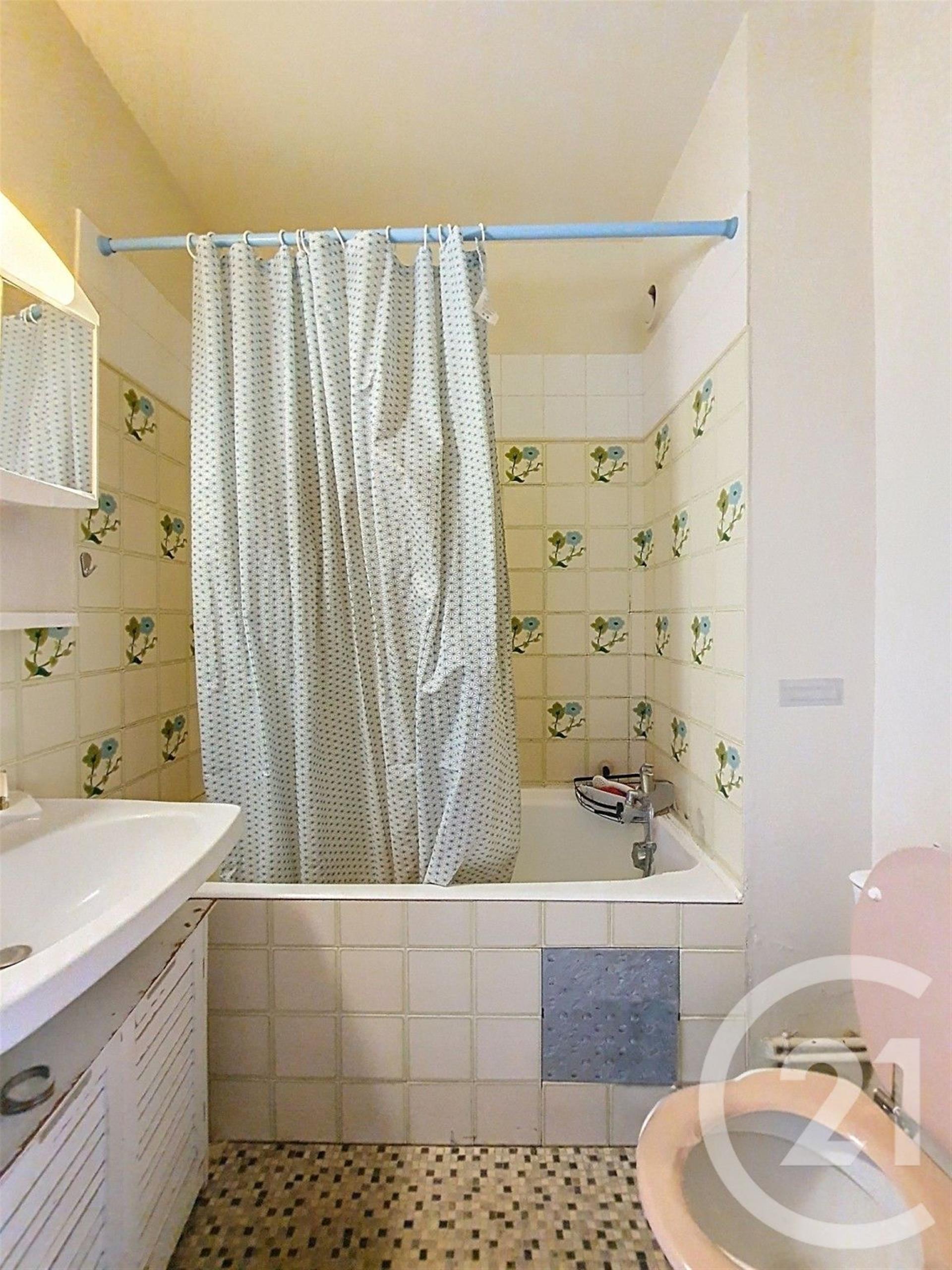 Appartement à vendre, 18m², Clermont-Ferrand