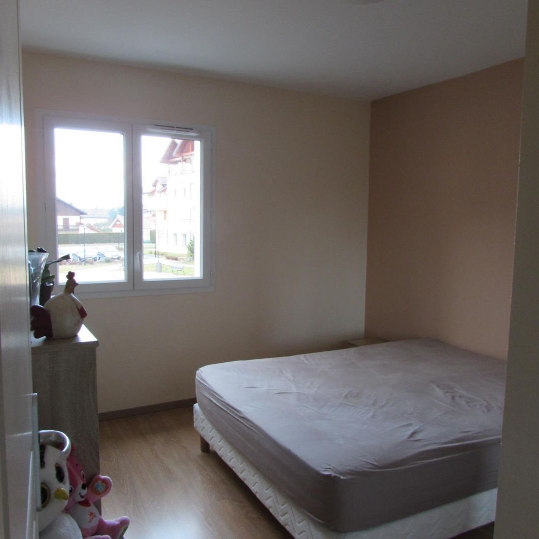 Appartement à louer, 66m², Ville-en-Sallaz