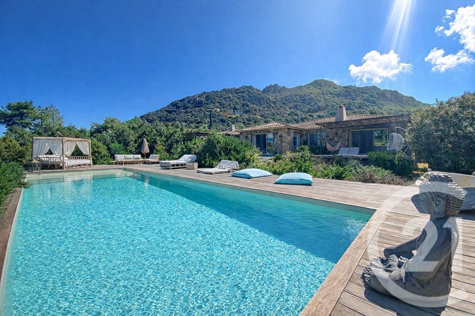 Maison à vendre, 225m², Lecci