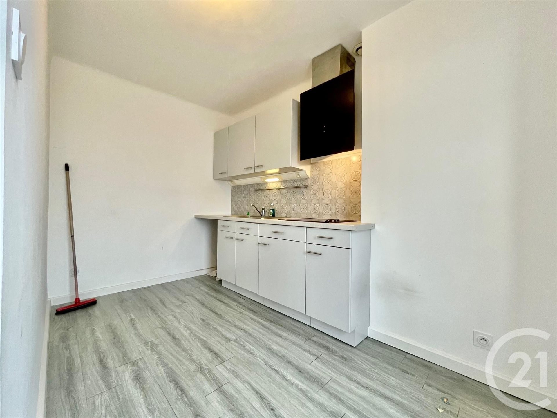 Appartement à louer, 54m², Marseille 12ème