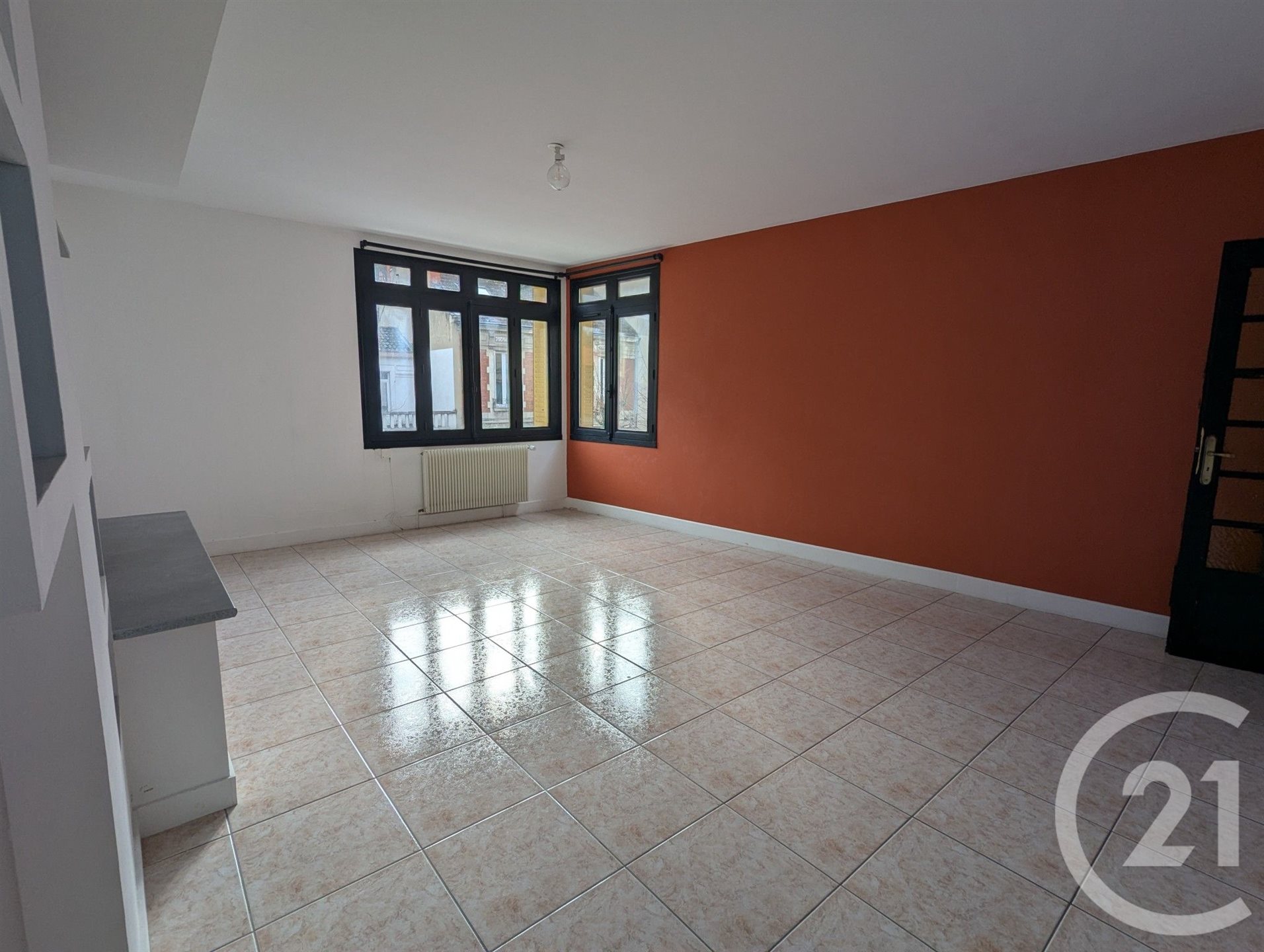 Appartement à louer, 83m², Châtel-Guyon