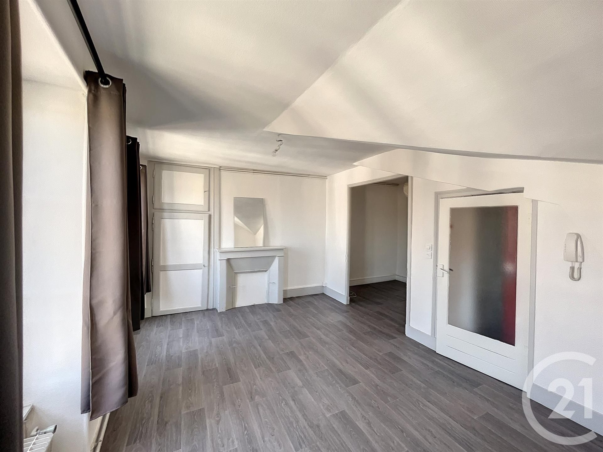 Appartement à louer, 43m², Riom