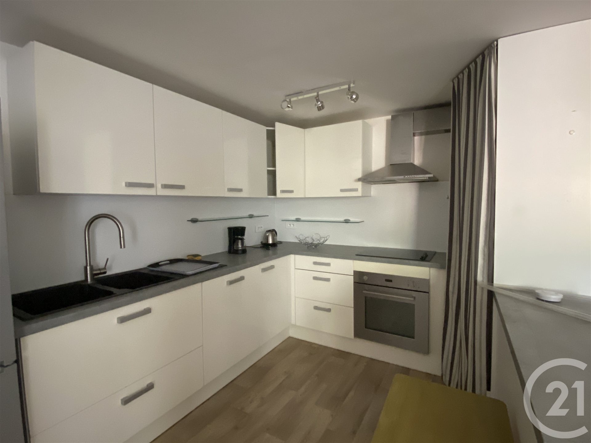 Appartement à louer, 47m², Arès