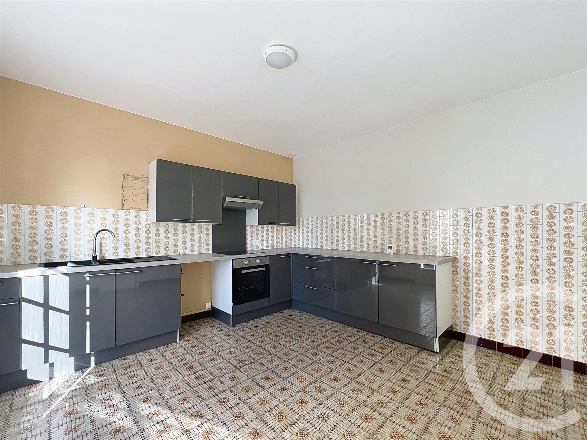 Maison à louer, 133m², Angoulême