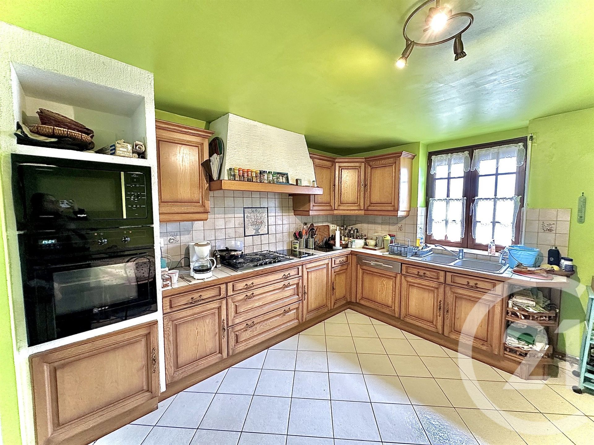 Maison à vendre, 214m², Saint-Etienne-sous-Bailleul