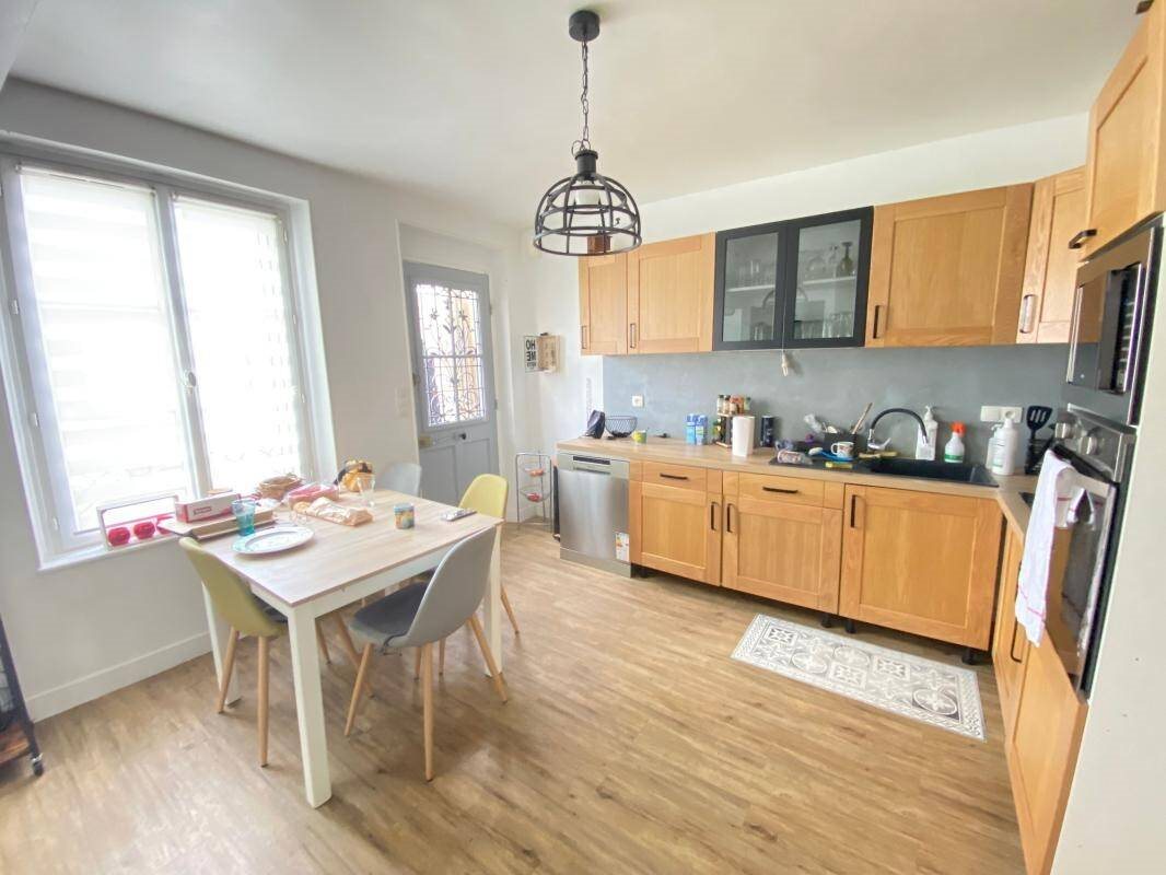 Maison à louer, 113m², Chierry