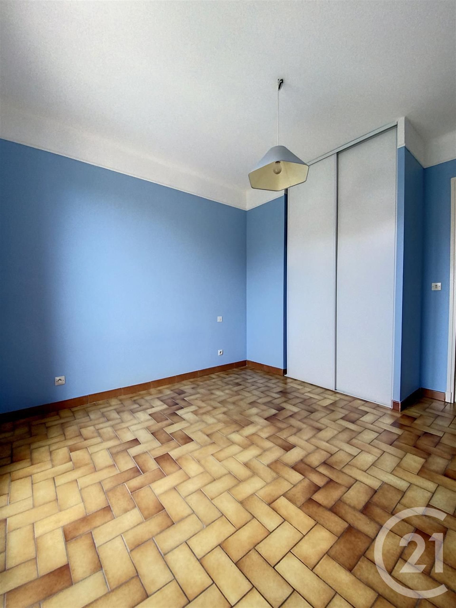 Maison à louer, 108m², Elne