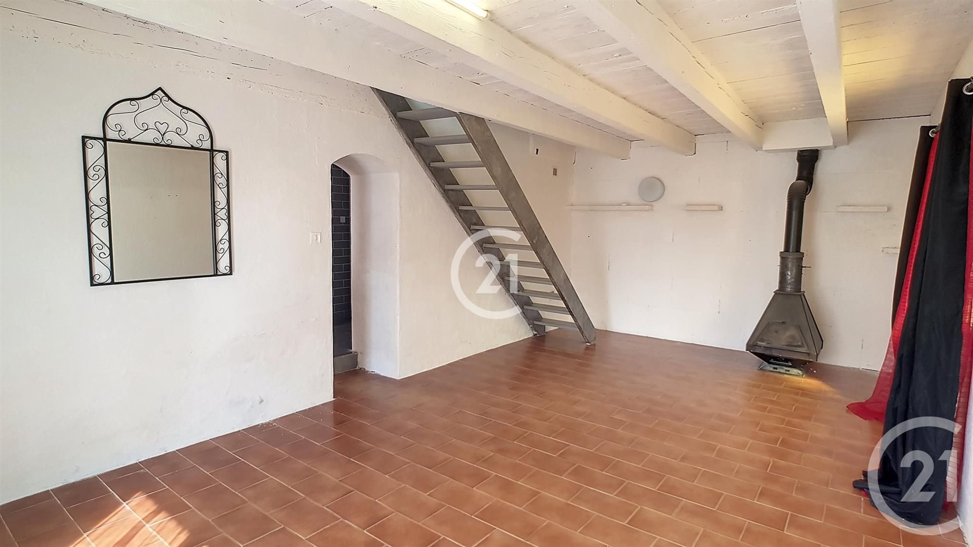 Maison à louer, 64m², Arles