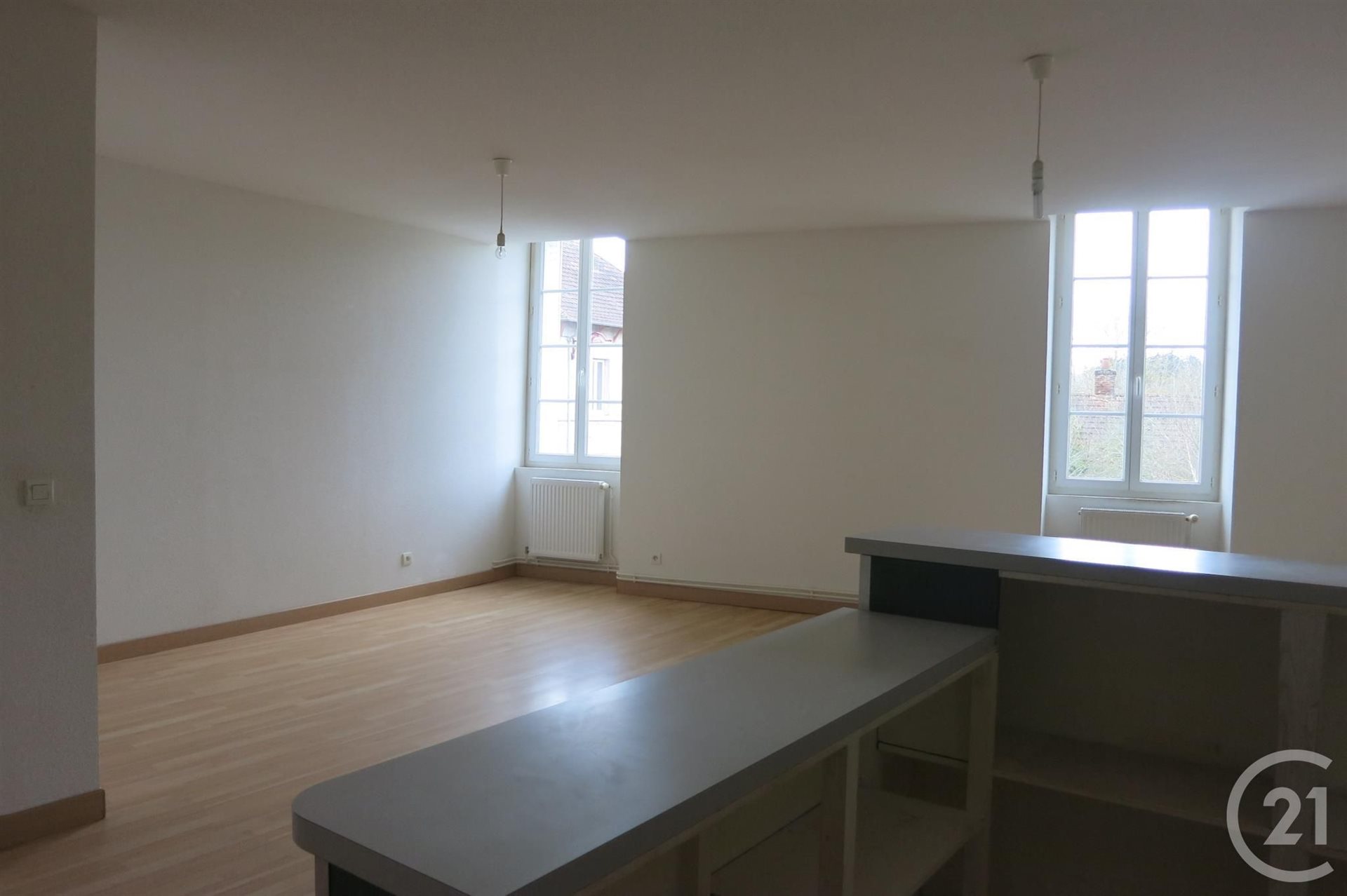 Appartement à louer, 73m², Commentry