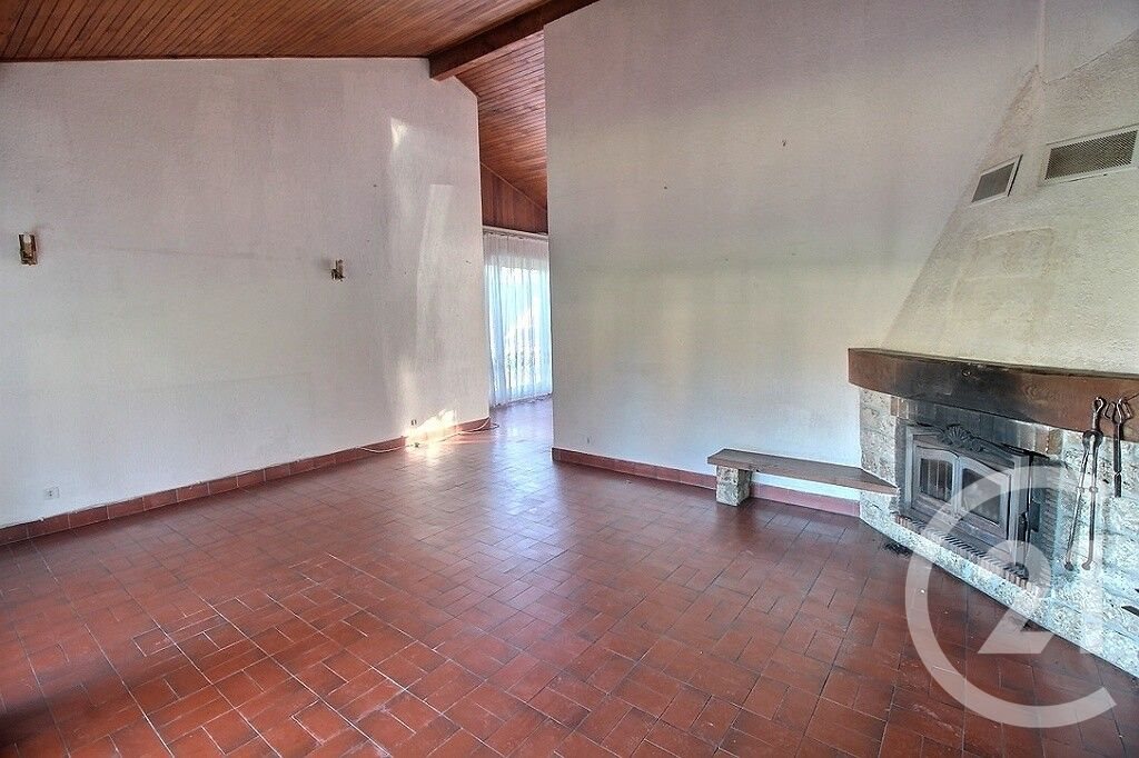 Maison à vendre, 90m², Bons-en-Chablais