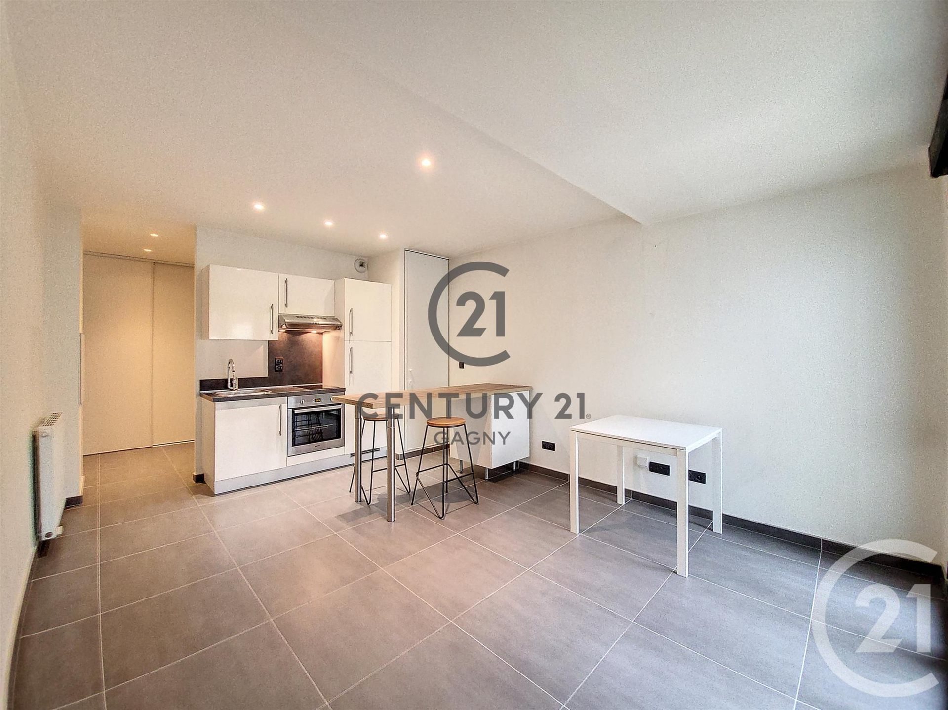 Appartement à louer, 26m², Gagny