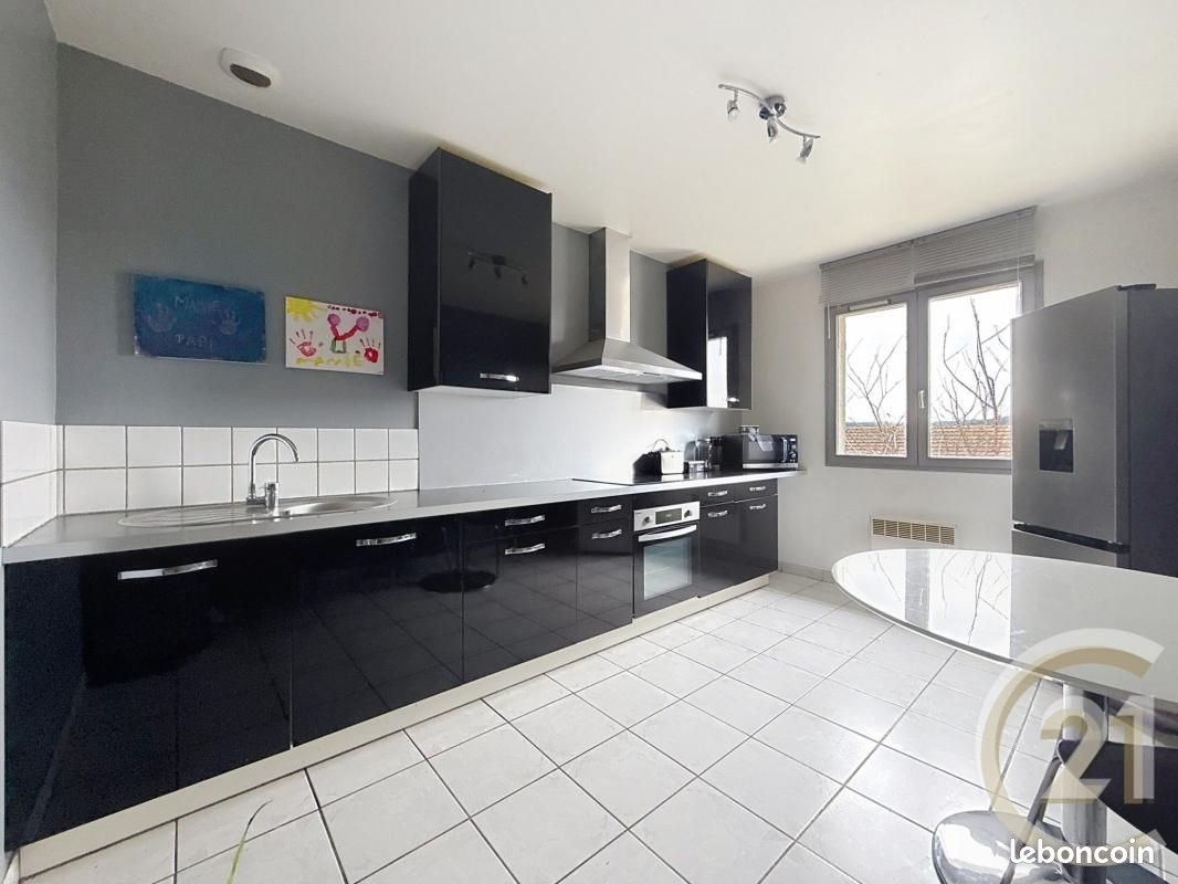 Maison à vendre, 102m², Notre-Dame-de-Bondeville
