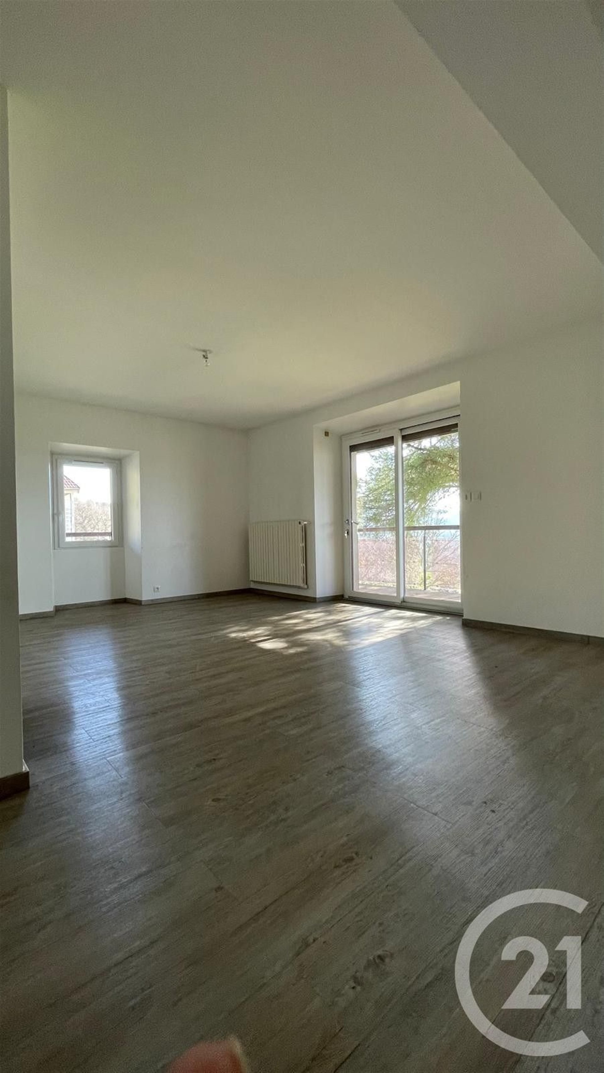 Appartement à louer, 99m², Cruseilles
