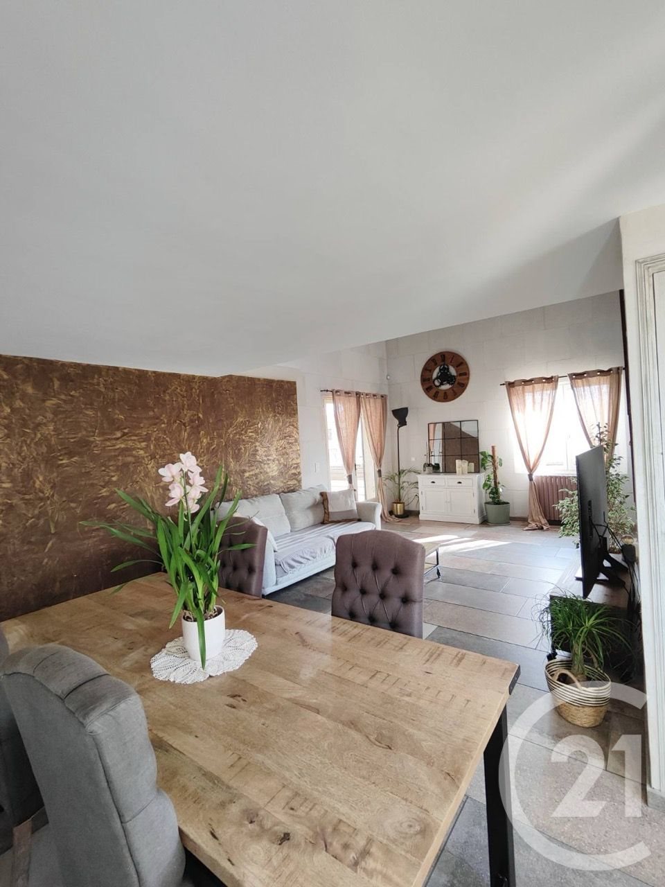 Maison à vendre, 116m², Saint-Mitre-les-Remparts