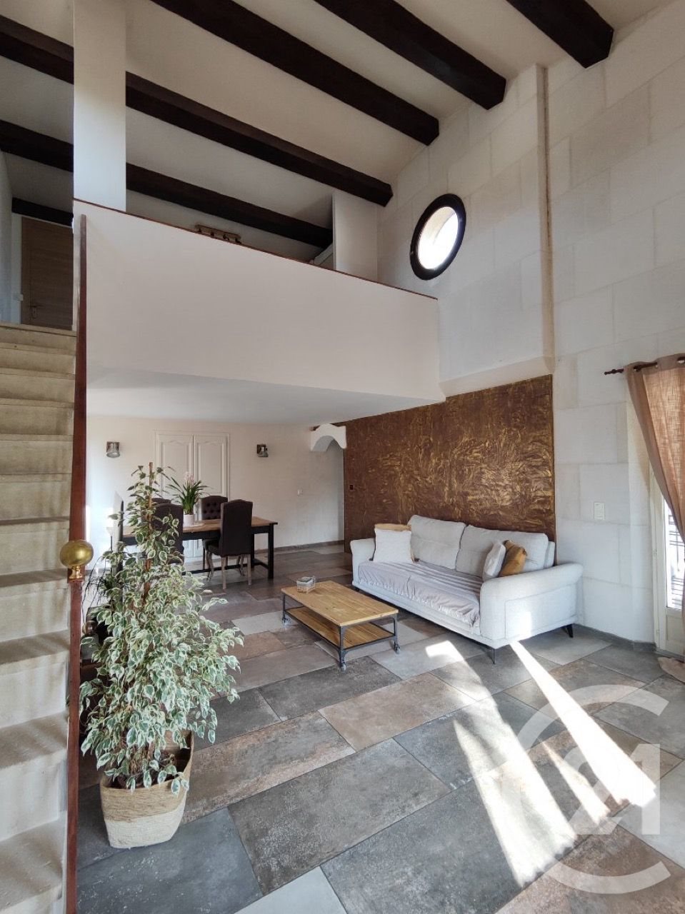 Maison à vendre, 116m², Saint-Mitre-les-Remparts