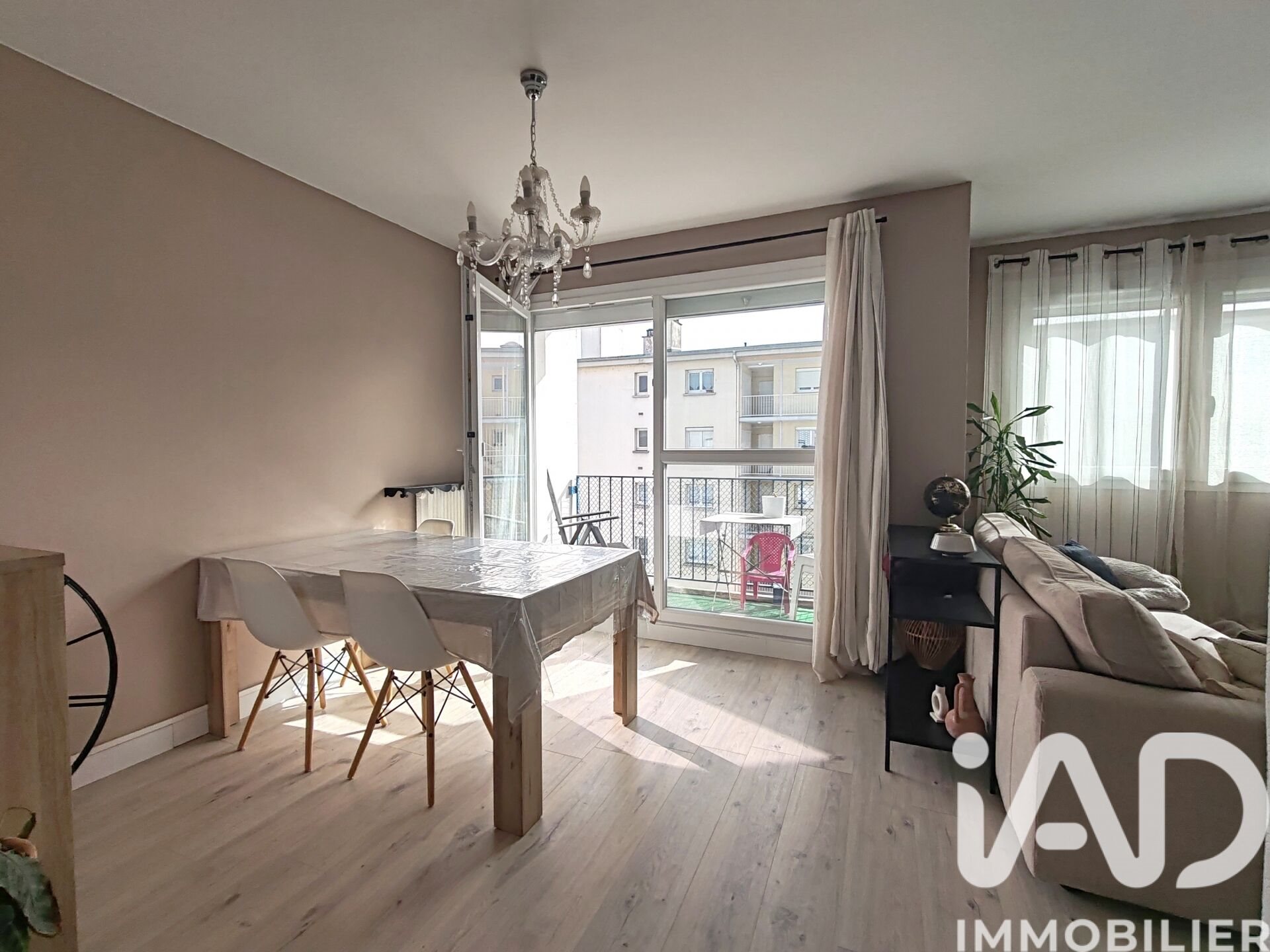 Appartement à vendre, 92m², Saint-Max
