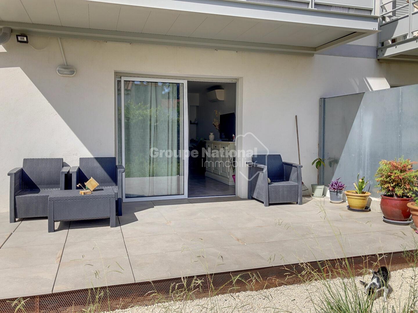 Appartement à louer, 71m², Rognac