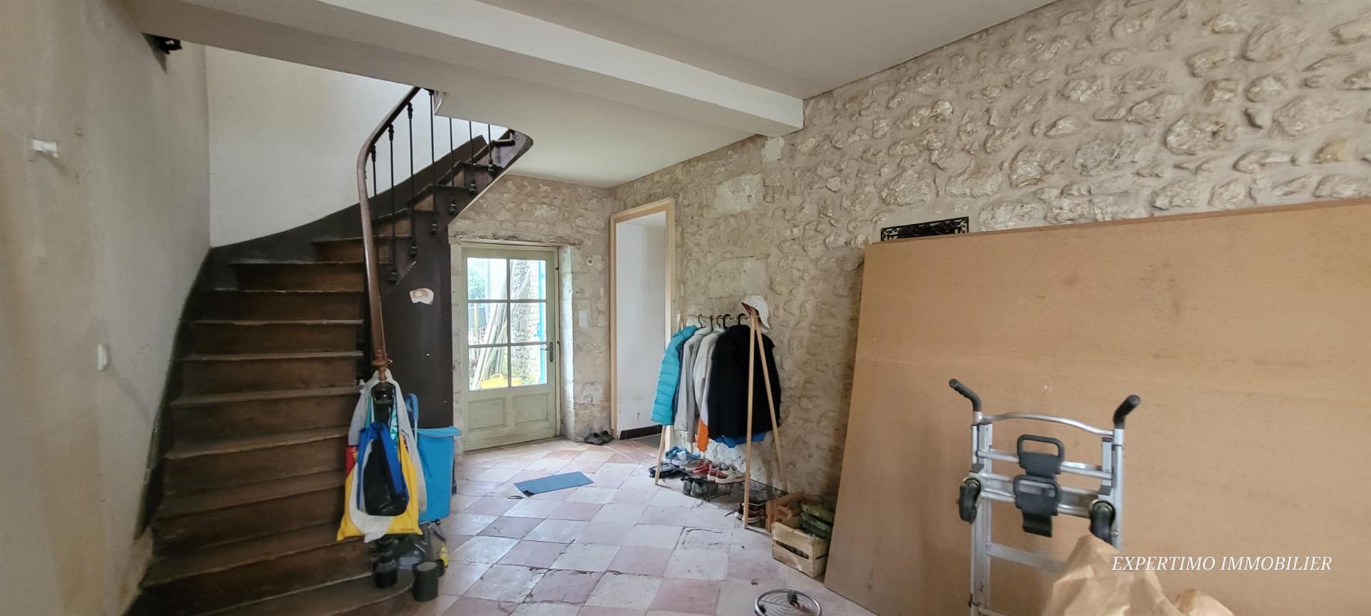 Maison à vendre, 305m², Saint-Thomas-de-Conac