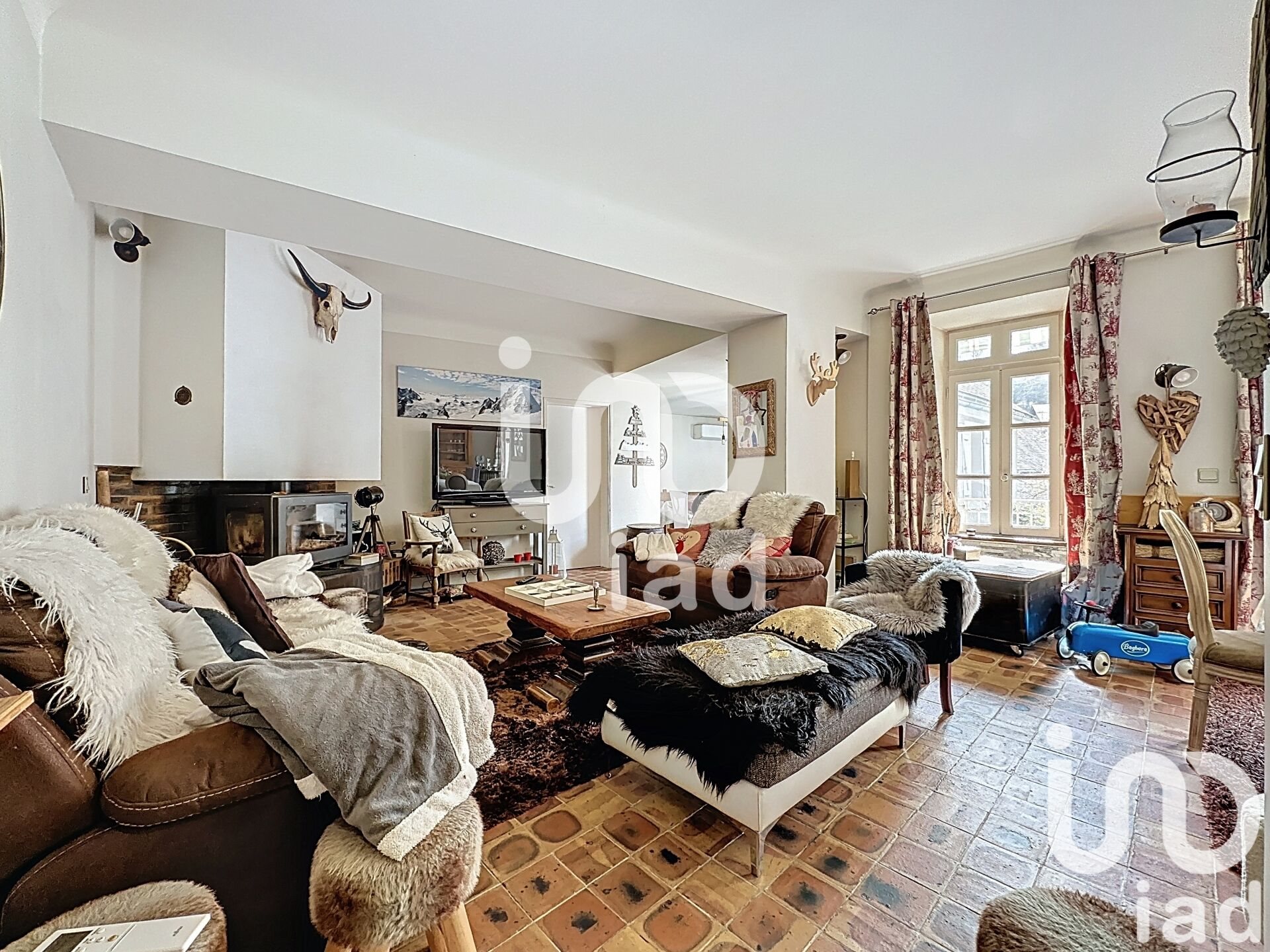 Maison à vendre, 246m², Arreau