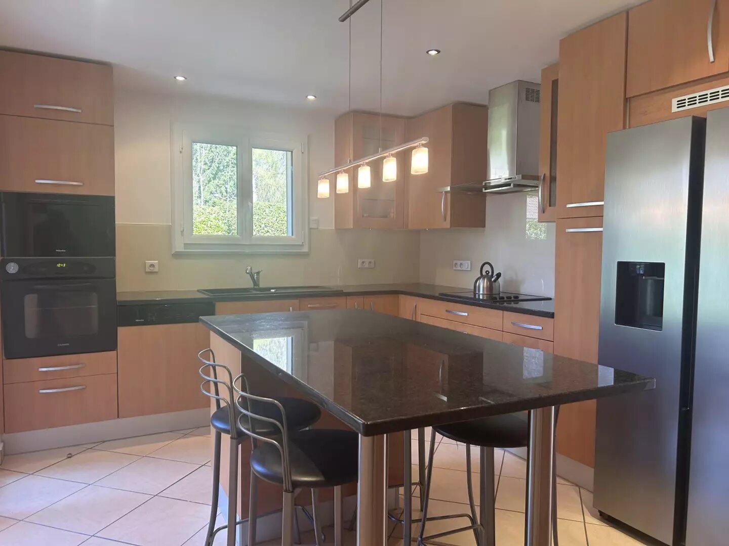 Maison à louer, 191m², Divonne-les-Bains