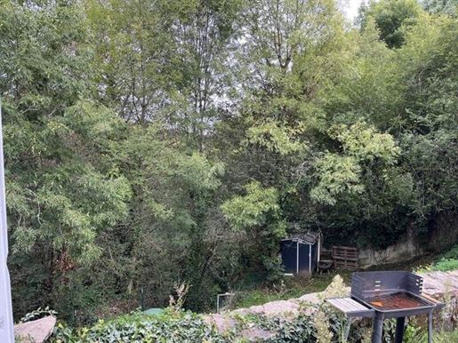 Advert pic 0