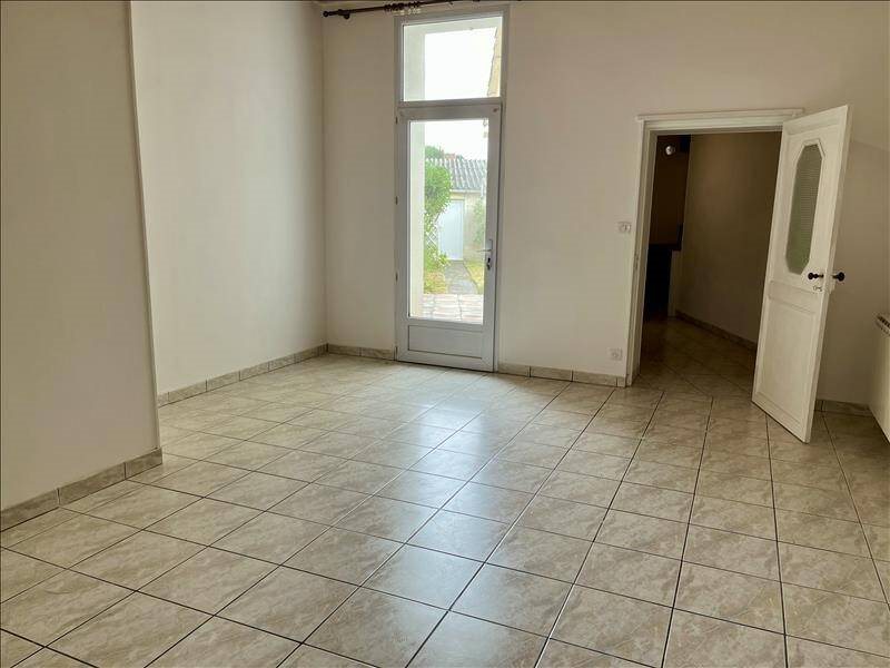 Maison à louer, 85m², Saintes