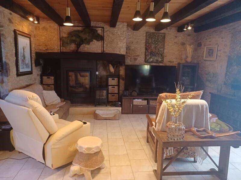 Maison à vendre, 93m², Journiac