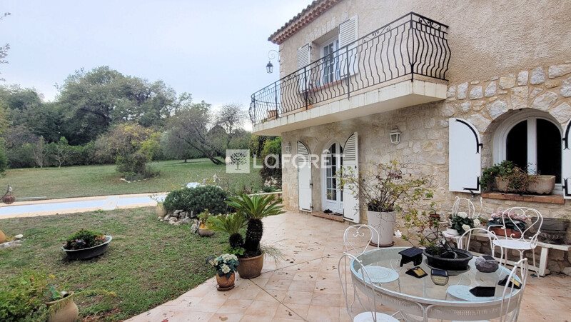 Maison à vendre, 220m², La Gaude