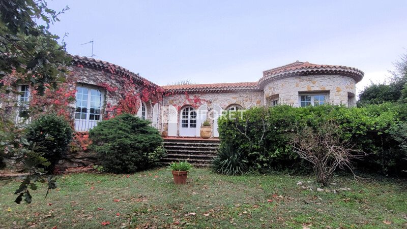 Maison à vendre, 220m², La Gaude
