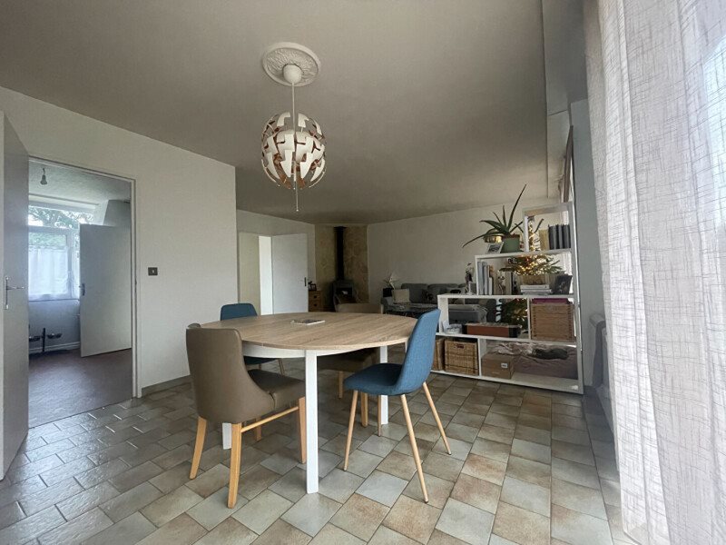 Maison à louer, 81m², Normanville