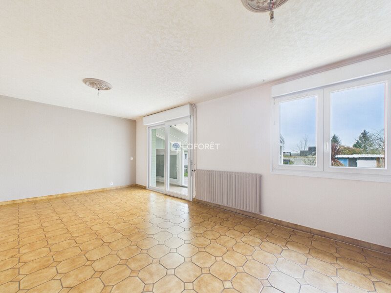 Maison à vendre, 126m², Dinéault