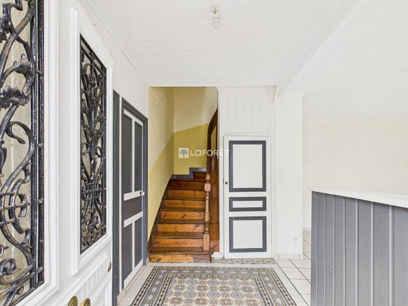 Maison à louer, 125m², Dinéault