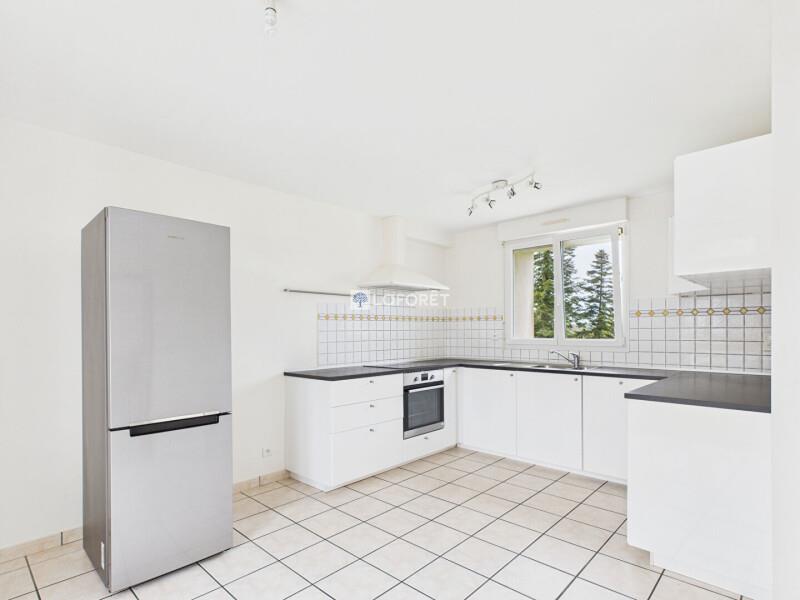 Maison à louer, 125m², Dinéault