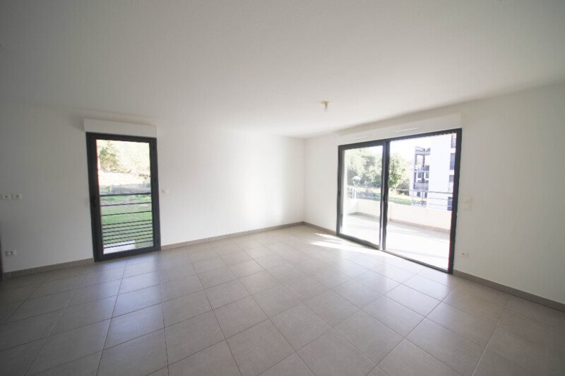 Appartement à louer, 50m², Bastia