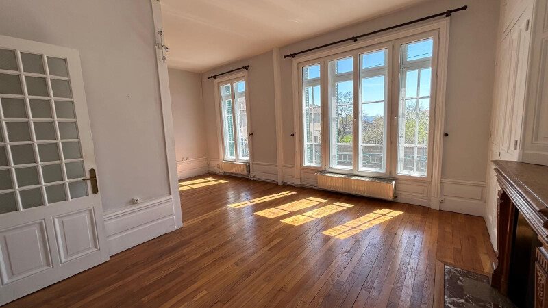Appartement à louer, 101m², Chazelles-sur-Lyon