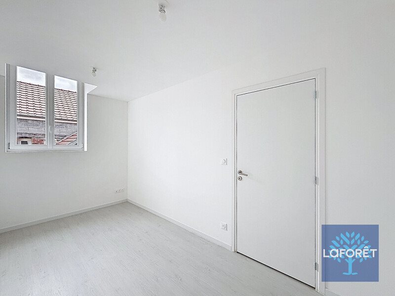 Appartement à louer, 99m², Saint-Amand-les-Eaux
