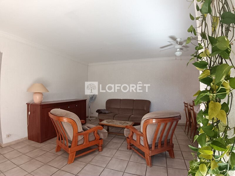 Maison à louer, 70m², Vedène